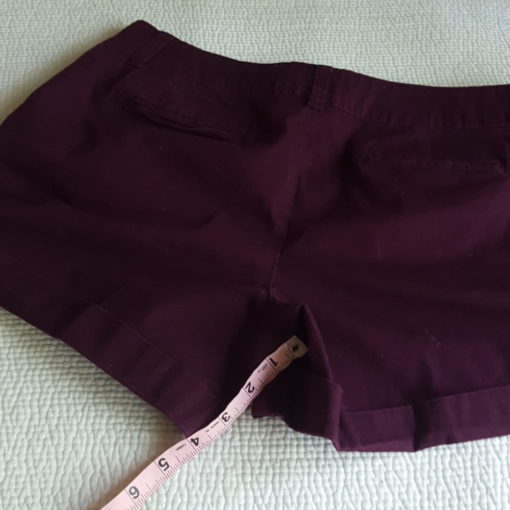Shorts - Picture 2 of 2